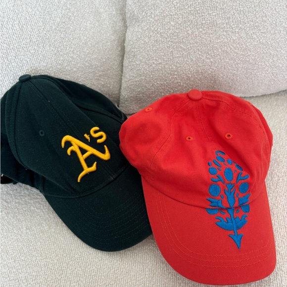 Hat bundle - Picture 2 of 5